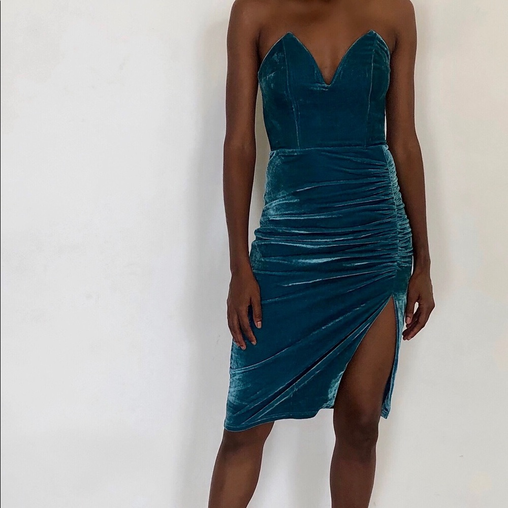 Teal Velvet Dress👗